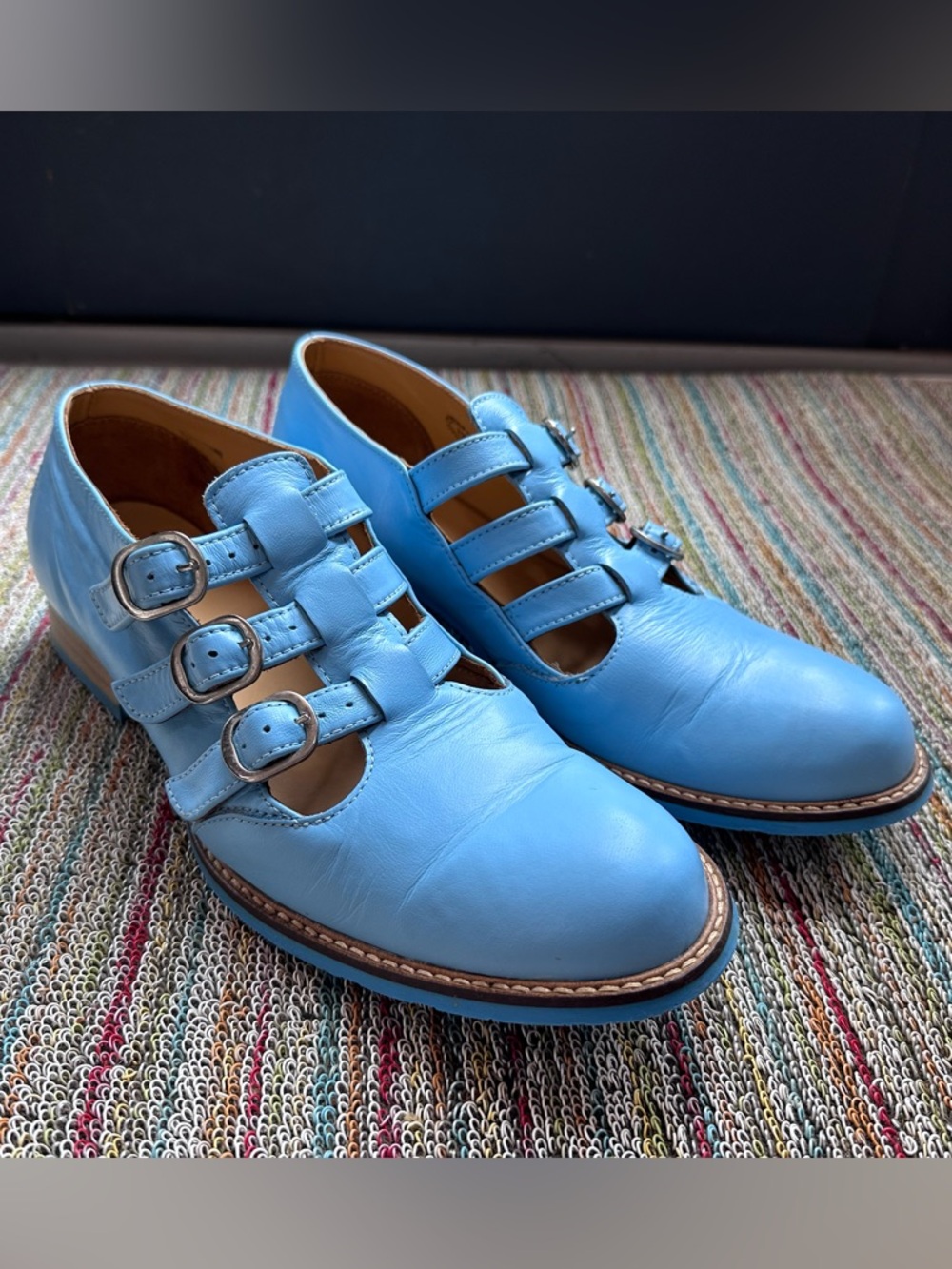 Fluevog EXCELLENT Biblio McPhee baby blue leather triple t-strap buckle shoe -12 - Picture 2 of 16